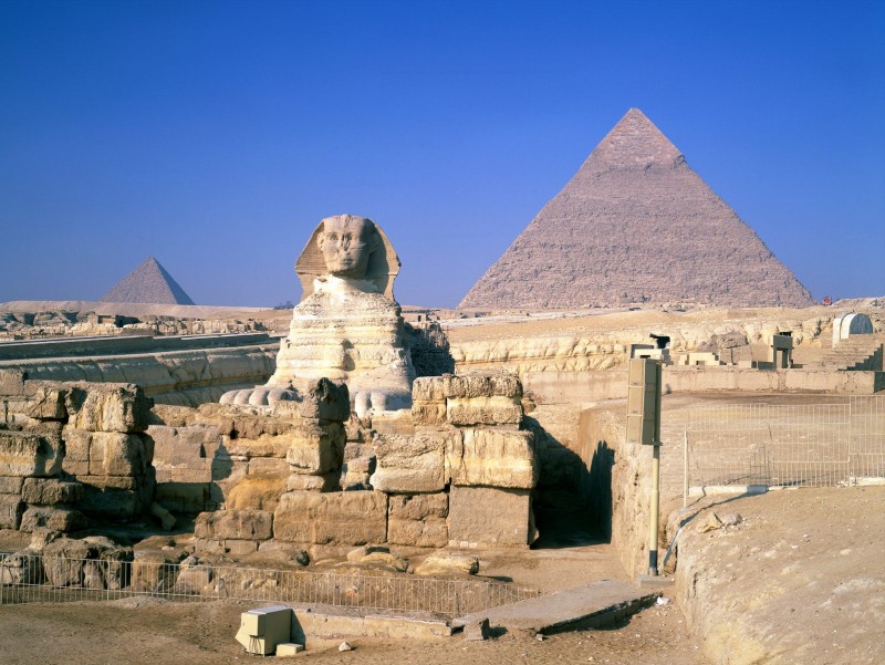 Giza Pyramids and Sphinx Giza Pyramids and Sphinx