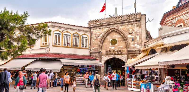 aerial istanbul spice bazaar