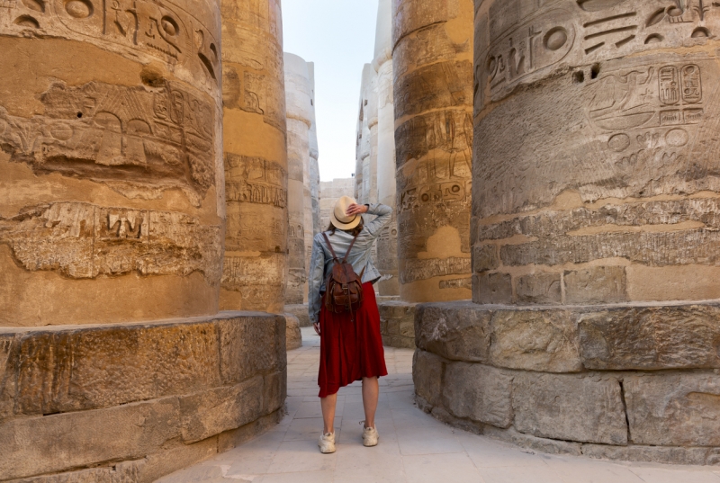 Icons of Egypt for Canadians: Pyramids, Nile and Ancient Temples