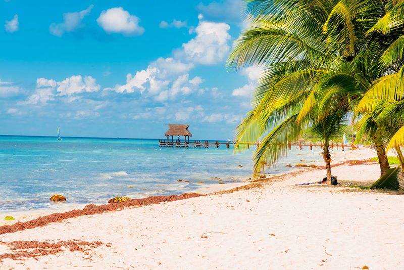 7 Best Cheap Tropical Vacation Spots Around the World