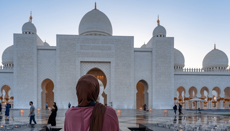 Viaje a Dubai y Abu Dhabi en 5 Días Viaje a Dubai y Abu Dhabi en 5 Días