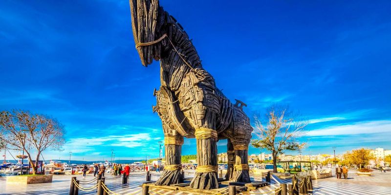 Arqueólogos afirmam ter encontrado famoso Cavalo de Troia na Turquia