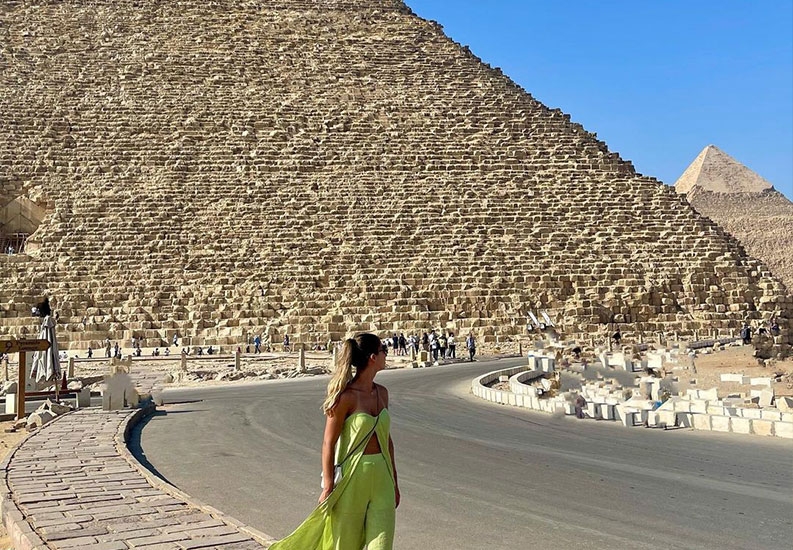 Cairo to Abu Simbel Tour