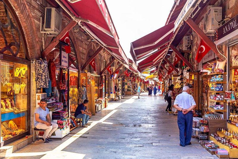 Istanbul's top fashion streets are attracting shoppers this summer