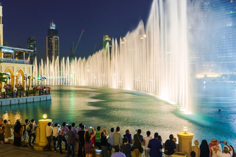 The Dubai Fountain Water Dance Fountain In Dubai