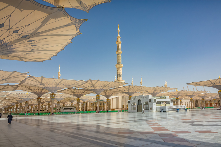 Exploring Al-Madinah Exploring Al-Madinah