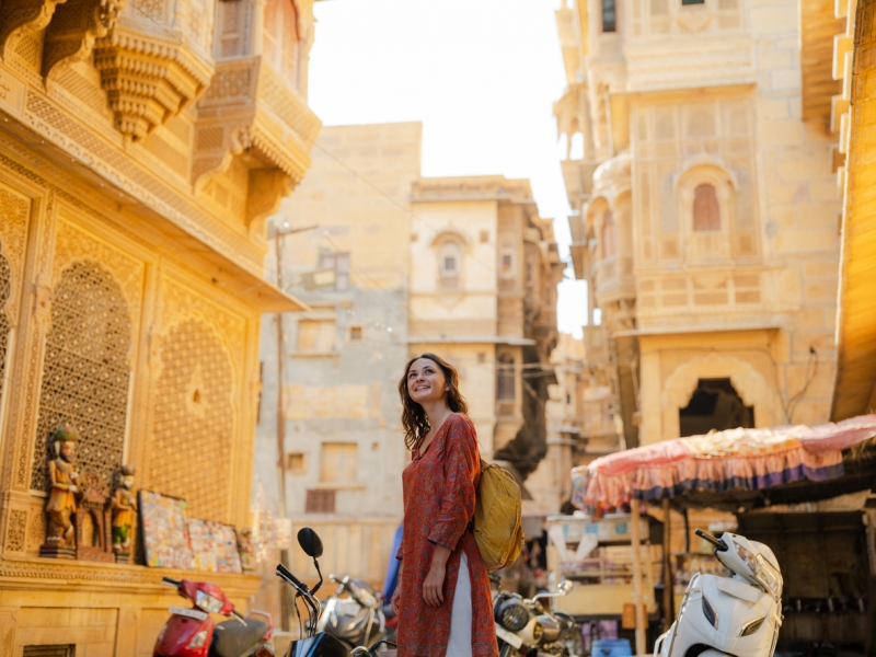 Viaje a Dubai, India y Nepal en 14 Días Viaje a Dubai, India y Nepal en 14 Días