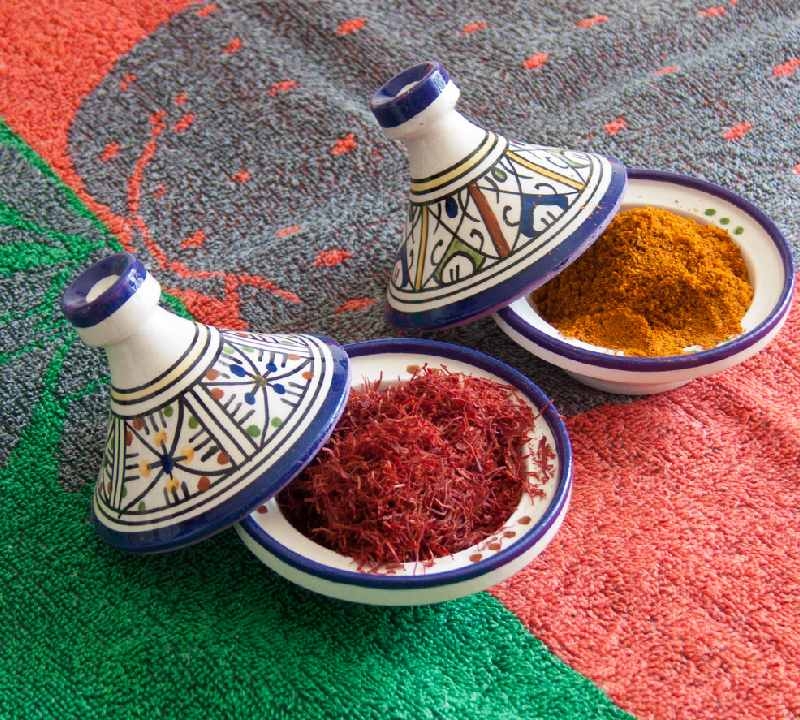 o açafrão vermelho de Taliouine o açafrão vermelho de Taliouine