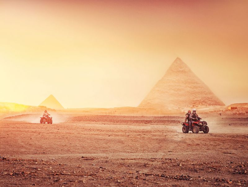 Motorata alle Piramidi Giza Motorata alle Piramidi Giza