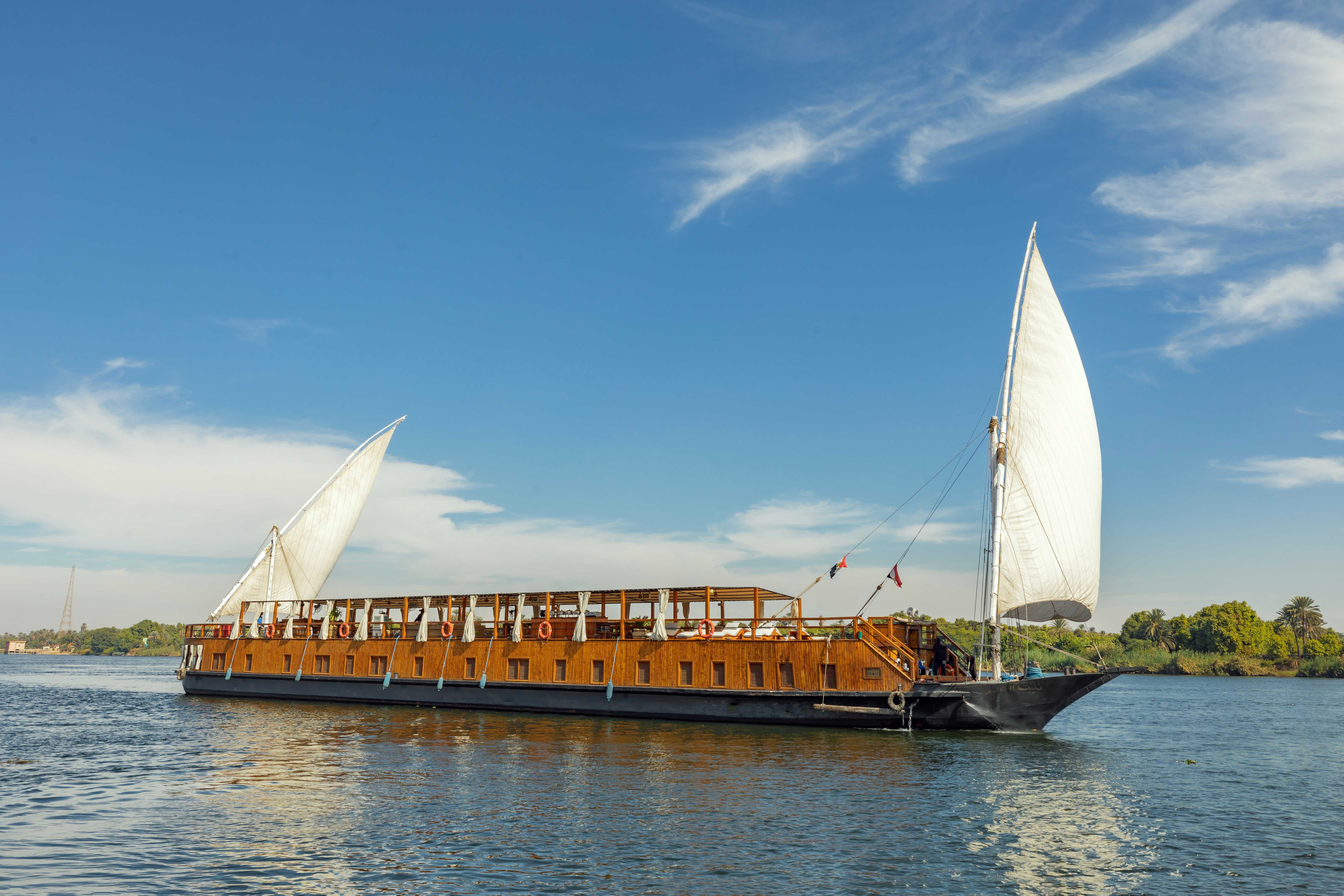 Unveil Egypt’s Jewel – 10 Day Elegant Dahabiya Cruise, Pyramids