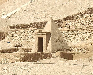 Habu, Ramesseum & Deir El Medina 