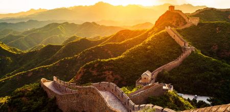 Tour por El Mundo (Italia - Jordania - India - China)