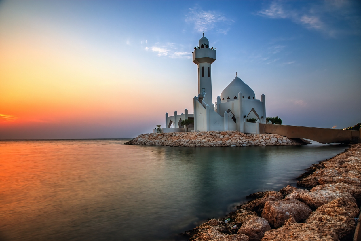 Mesquita Flutuante: O Segredo Mais Bonito da Arquitetura Islâmica