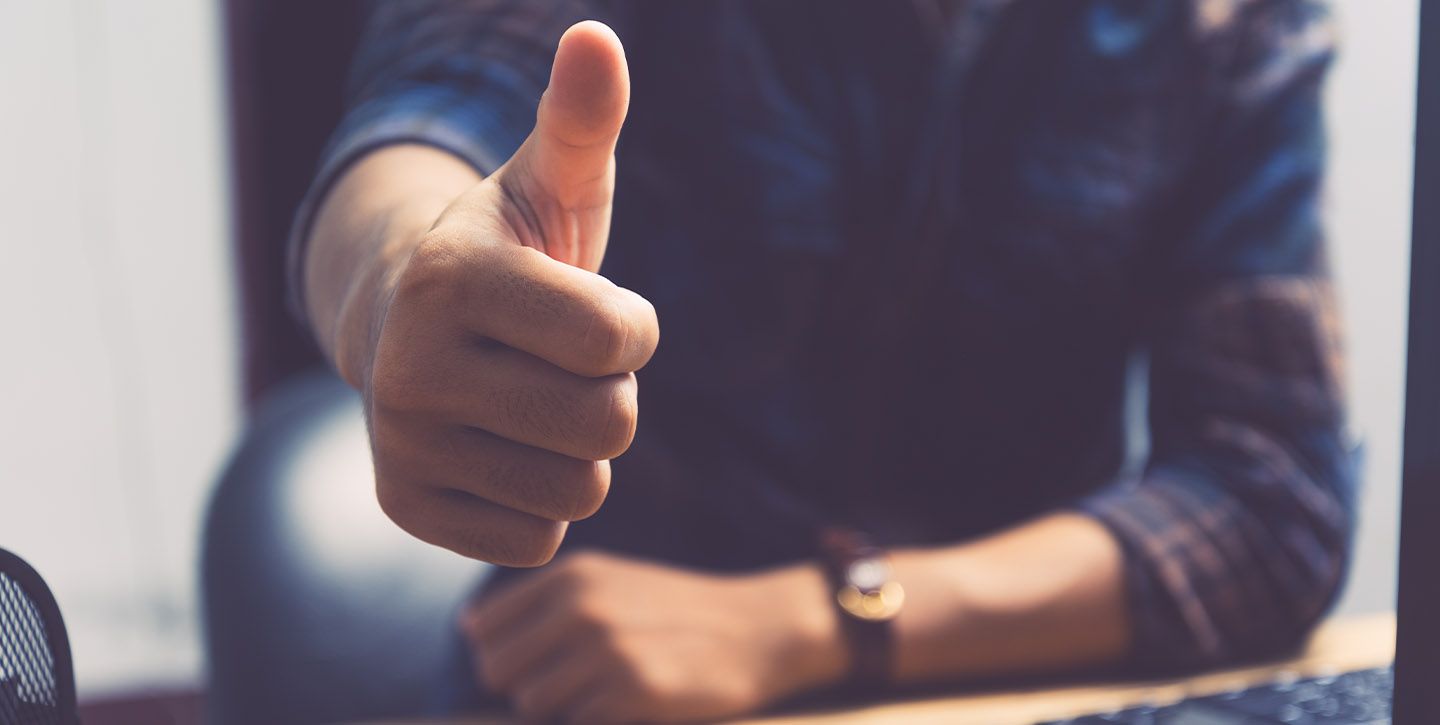 15 Gestures Around The World You Should Know Before Travelling