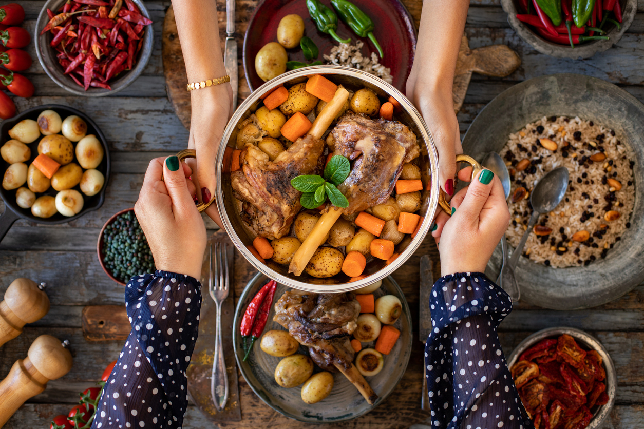 The Ultimate Guide to Top 10 Food in Dubai: Discover Local Foods